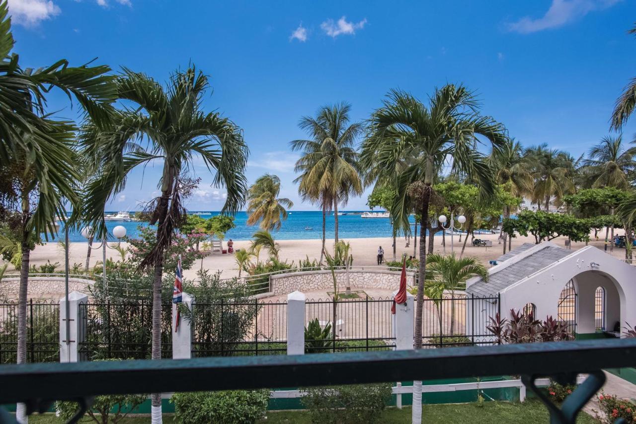 Sandcastles Beach Resort Ocho Rios Buitenkant foto